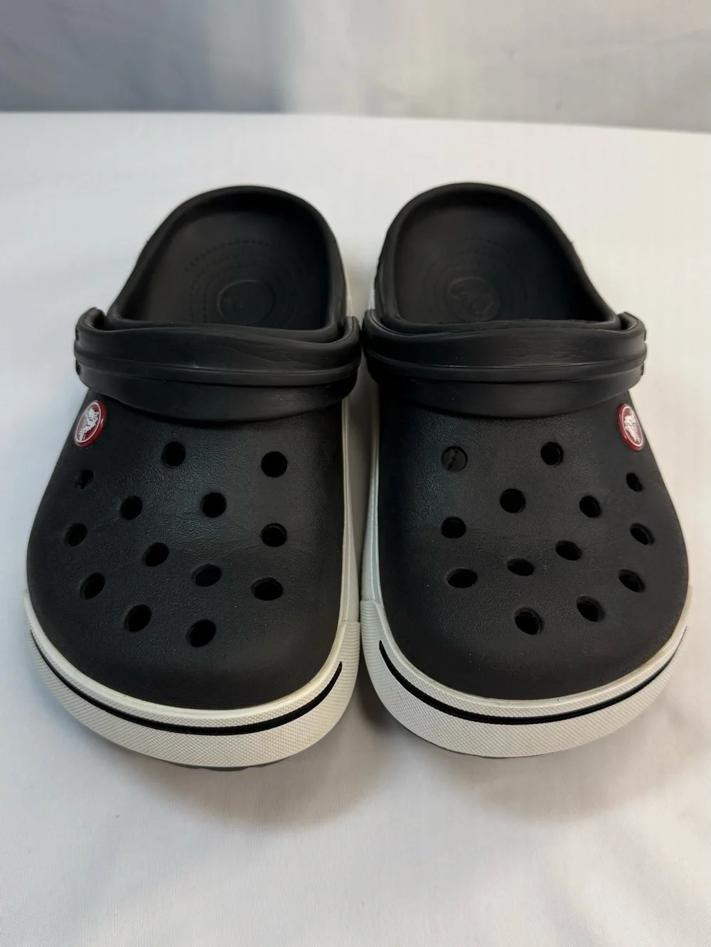 Crocs Black Crocband Clogs Kids Unisex Size J2 Excellent Preowned Condition
